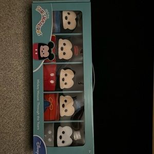 Squishmallow - Christmas 2022 - Mickey Mouse Through the Years - 5pk -